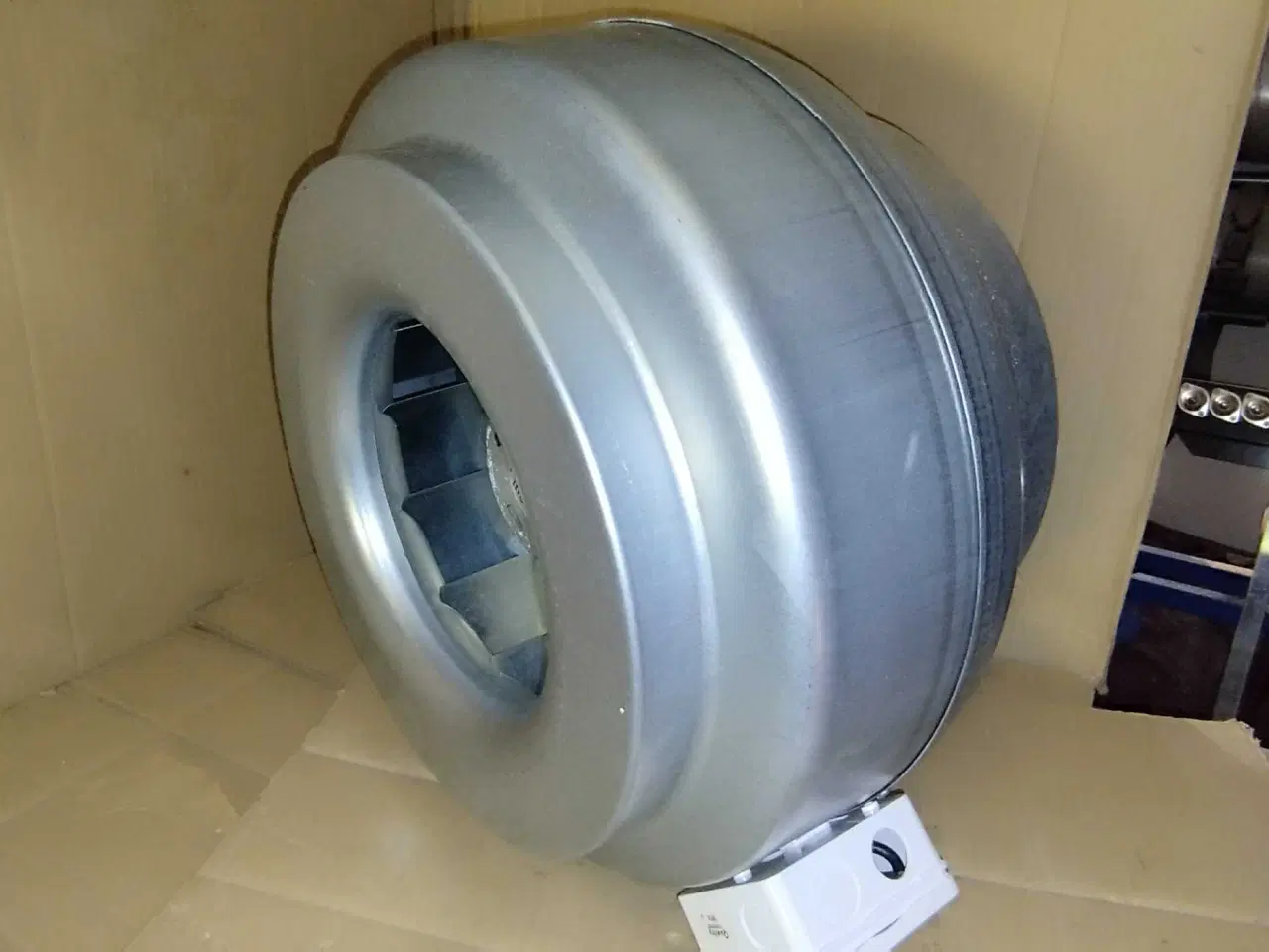 Billede 1 - Kanalventior ø315