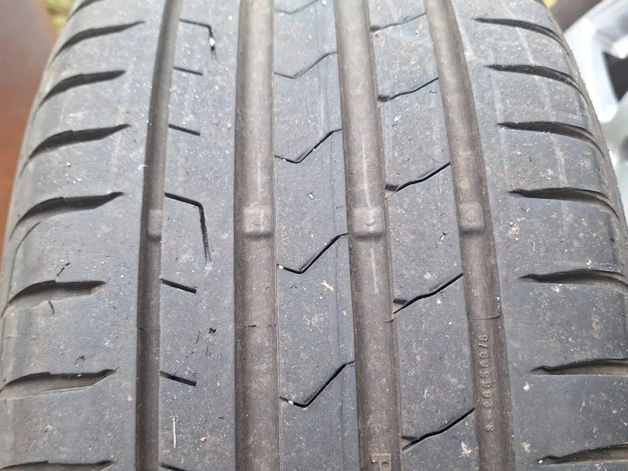 Billede 1 - Alufælge med sommerdæk