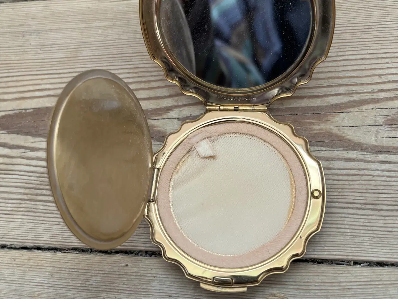 Billede 5 - Perlemor pudderdåse 