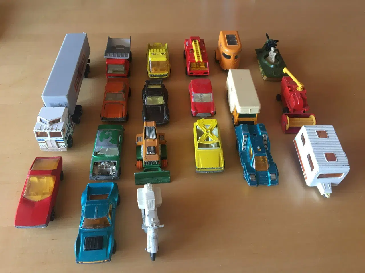 Billede 4 - Matchbox biler