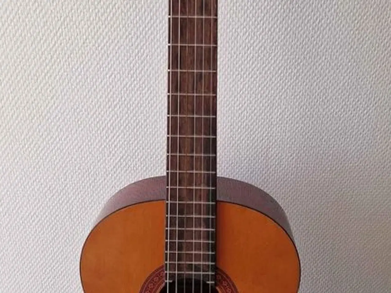 Billede 1 - Yamaha Guitar