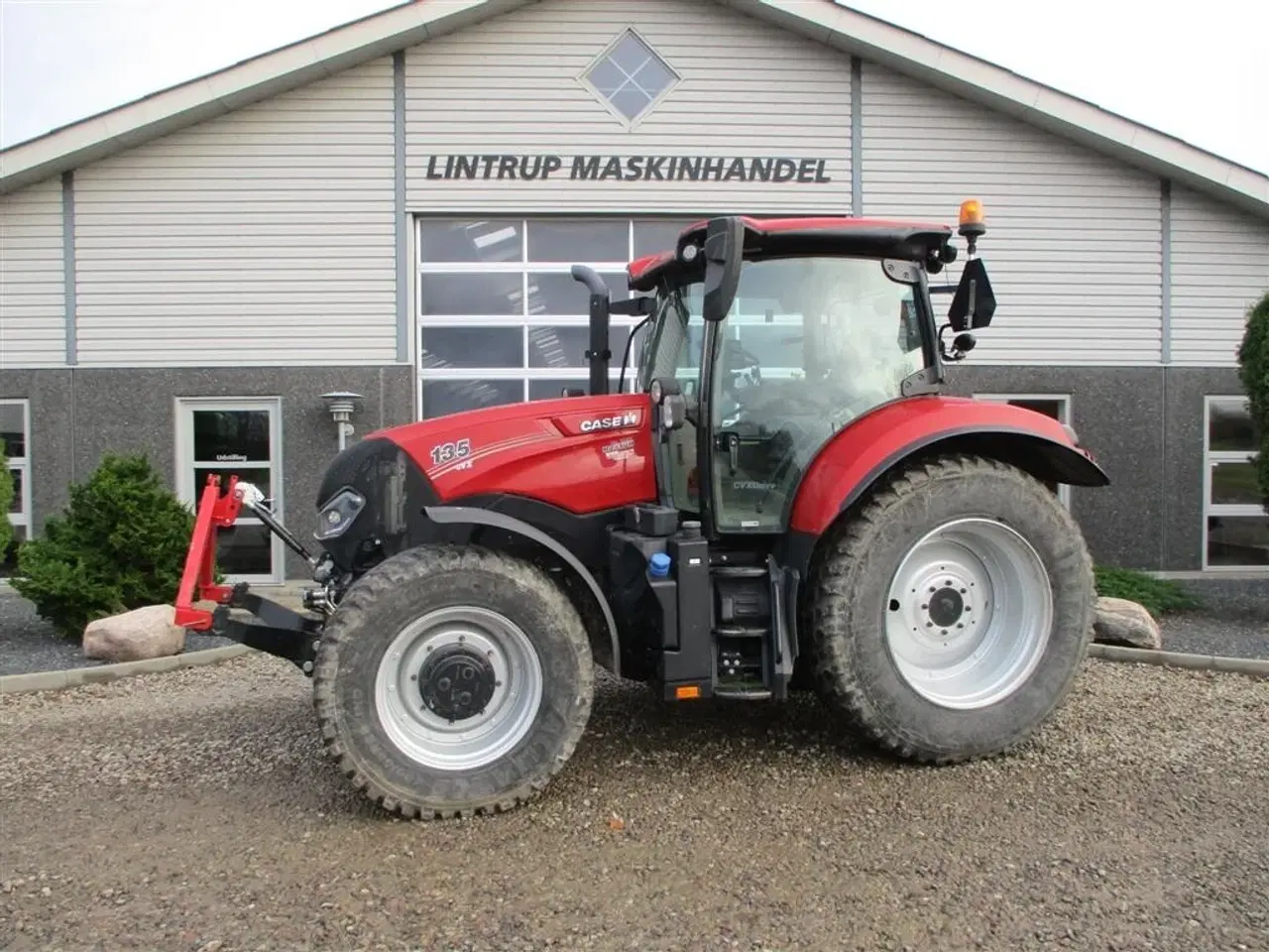 Billede 1 - Case IH Maxxum 135 CVX Med frontlift og frontPTO, KUN 1113 timer