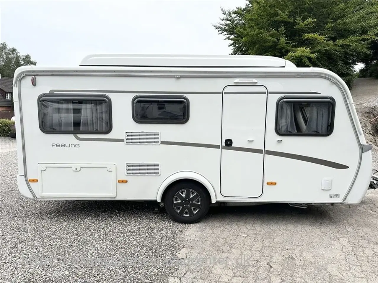 Billede 2 - 2020 - Hymer Feeling 425   Dobbeltseng - Mover - Fortelt