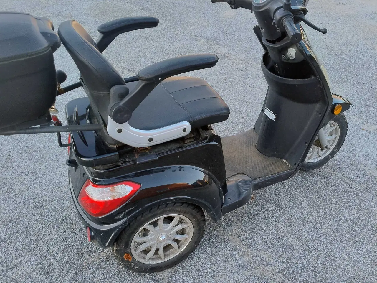 Billede 10 - VGA Tres 30 knallert 
