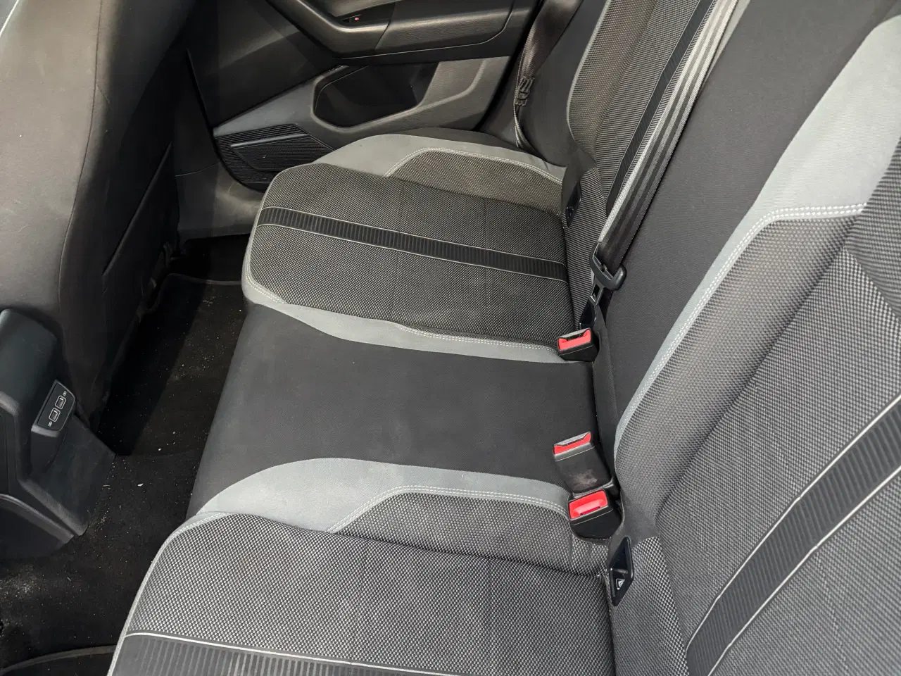 Billede 6 - Polo til salg