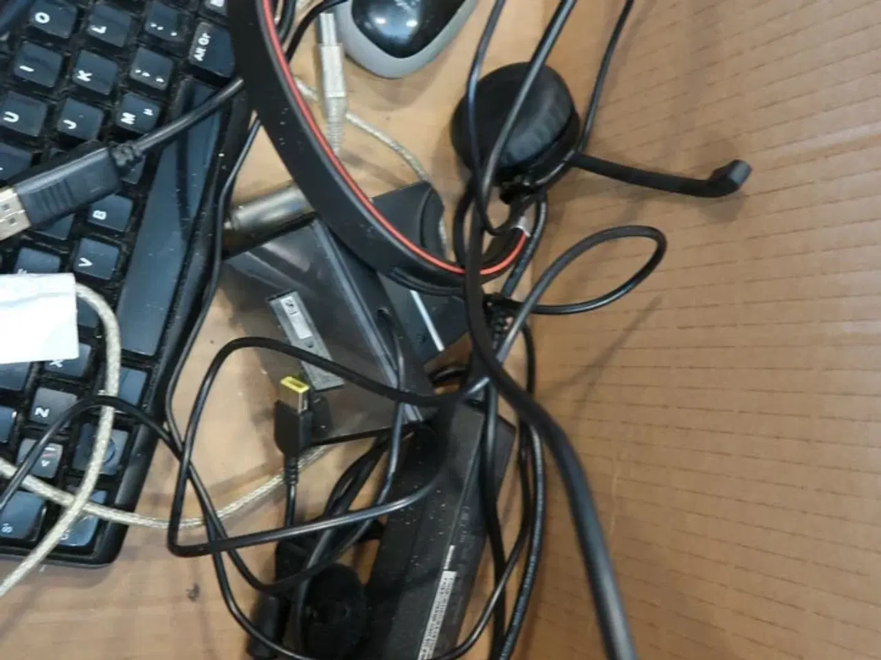 Billede 3 - Headset JABRA samt tastatur