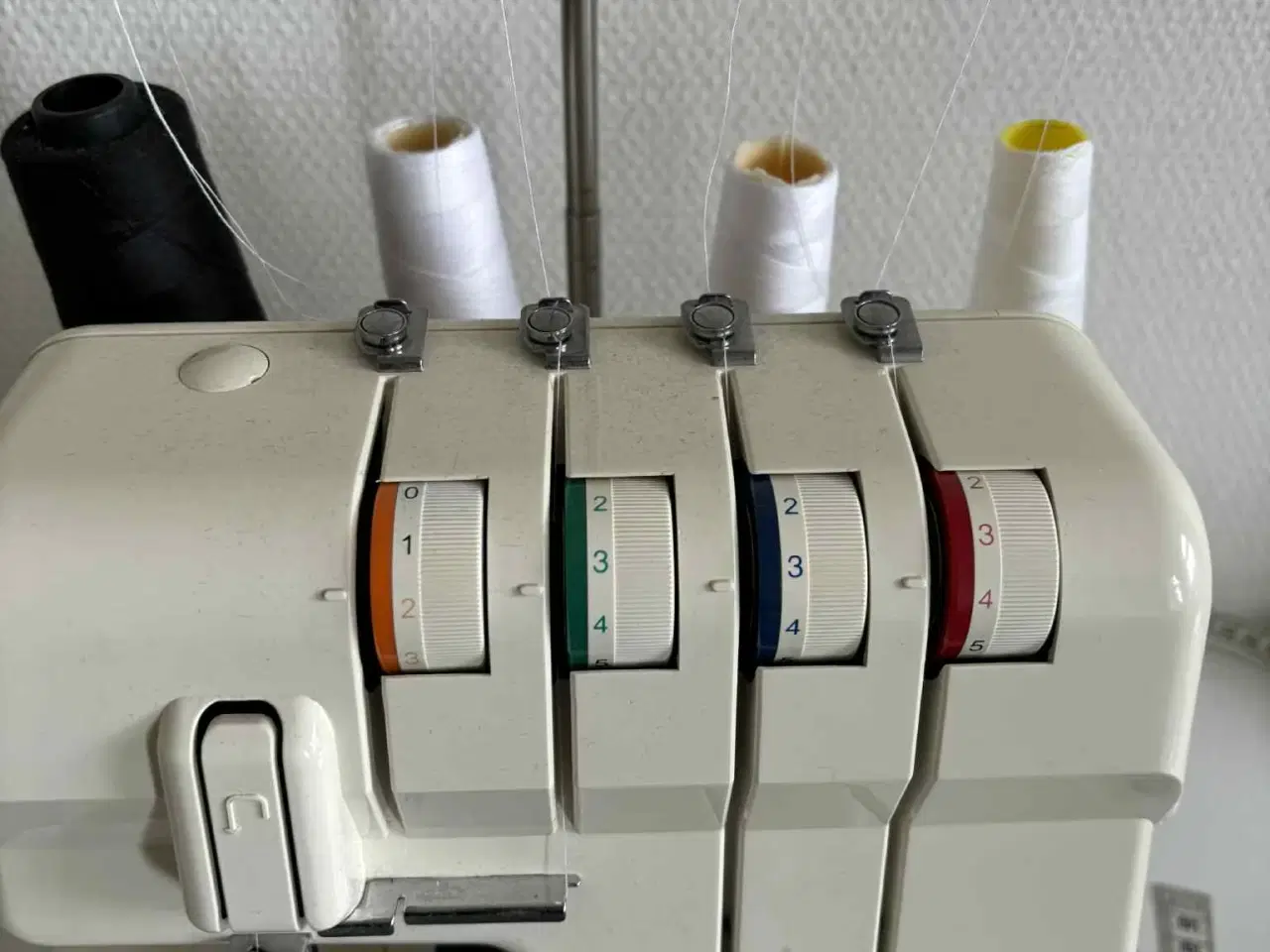 Billede 4 - symaskine Overlocker – Juki MO-50eN