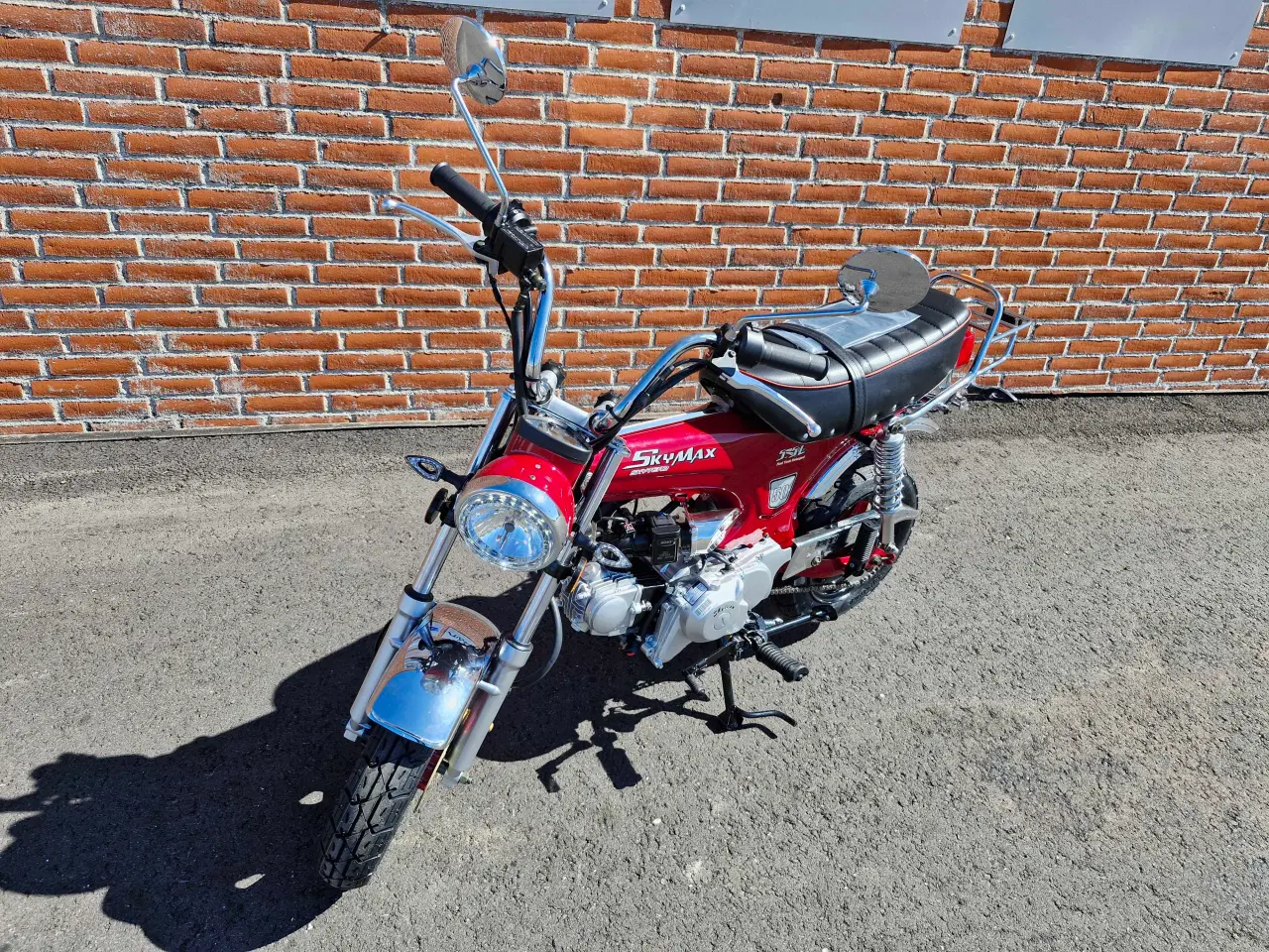 Billede 2 - DAX Skymax lille knallert 