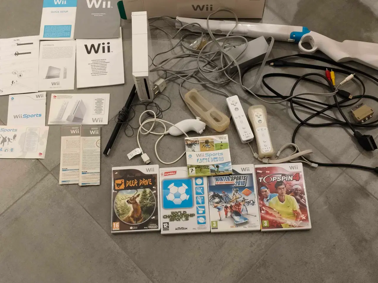 Billede 1 - Nintendo Wii m. Tilbehør og spim