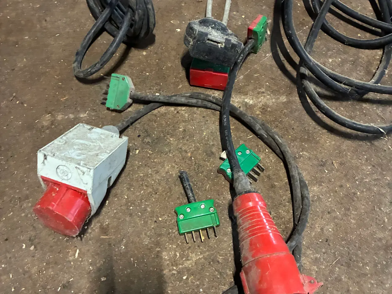 Billede 1 - 380v ledning 