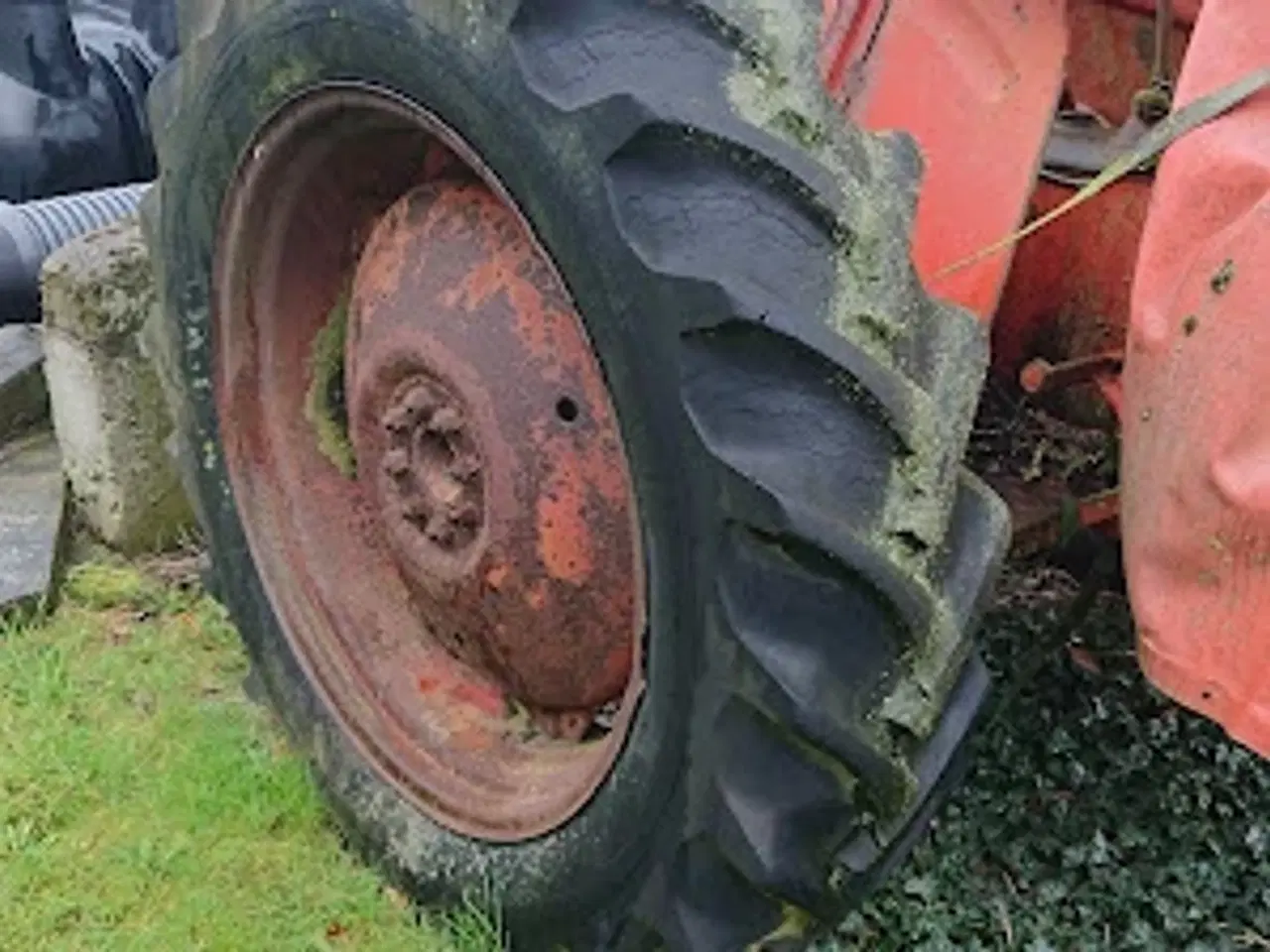 Billede 4 - Nuffield 342 Baghjul