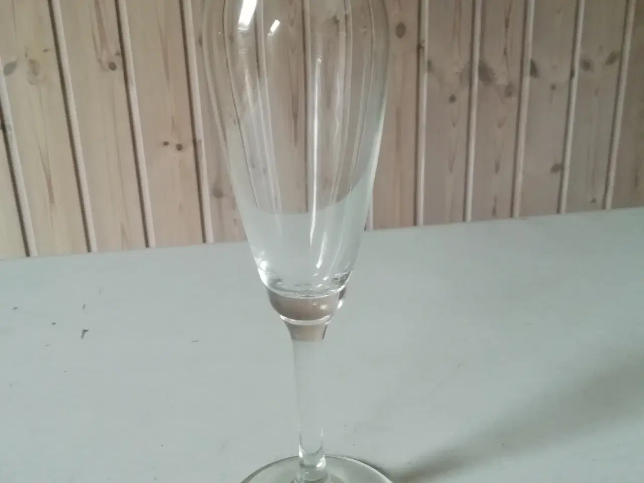 Billede 10 - 24 krystalglas Bourgognestellet
