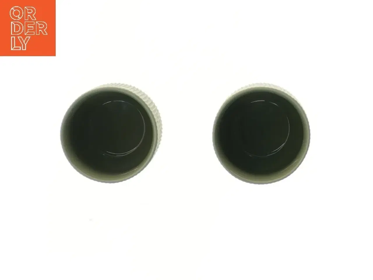 Billede 2 - Grønne keramiske krus, 2 stk, Ø 7 cm fra House of Sander (str. 2 stk Ø 7 cm)