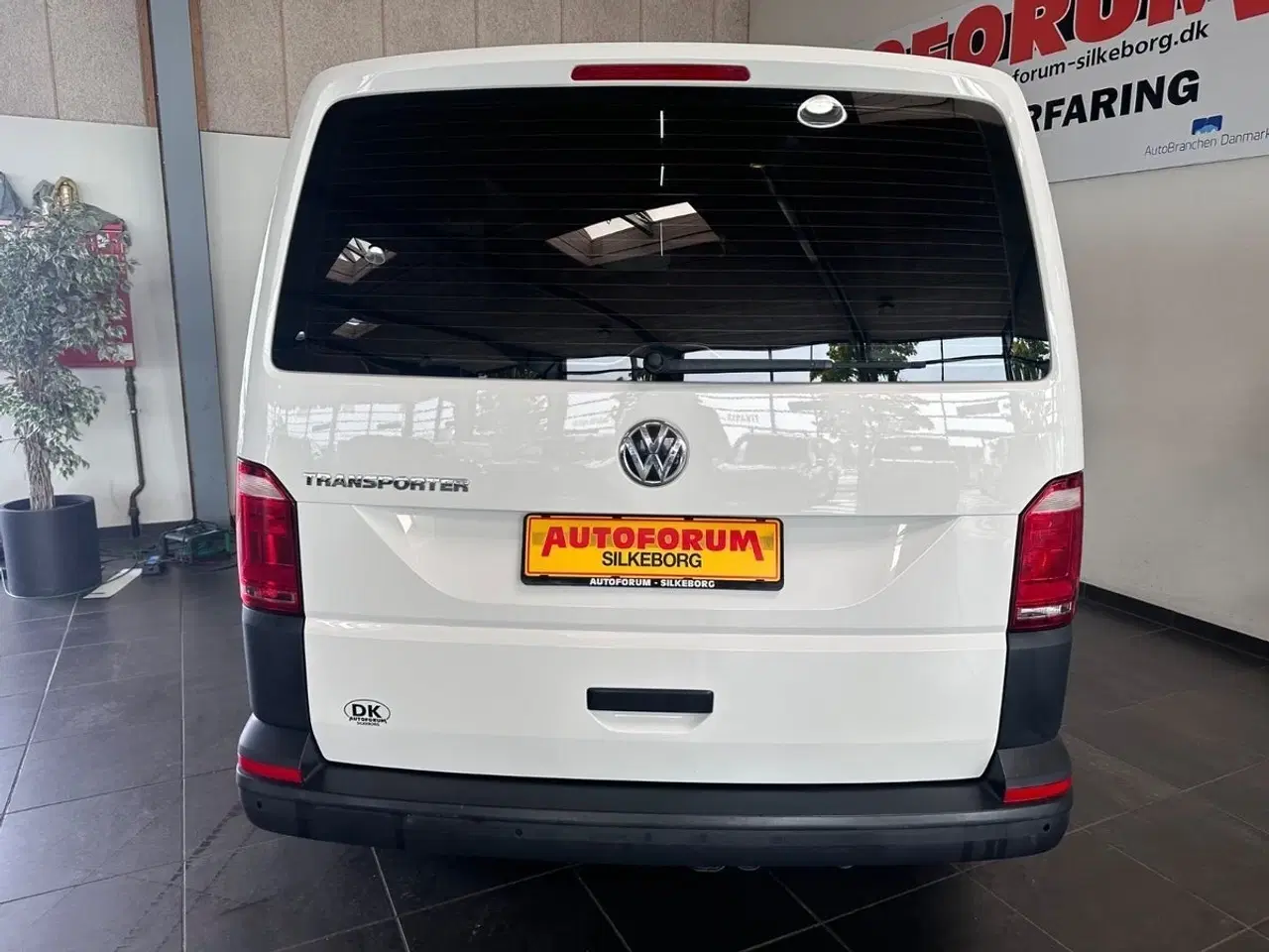 Billede 15 - VW Transporter 2,0 TDi 150 Kassevogn DSG kort