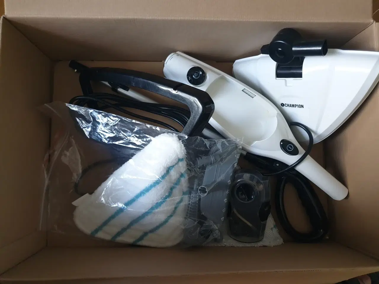 Billede 4 - Champion CHSM210 Steam Mop // Dampmoppe