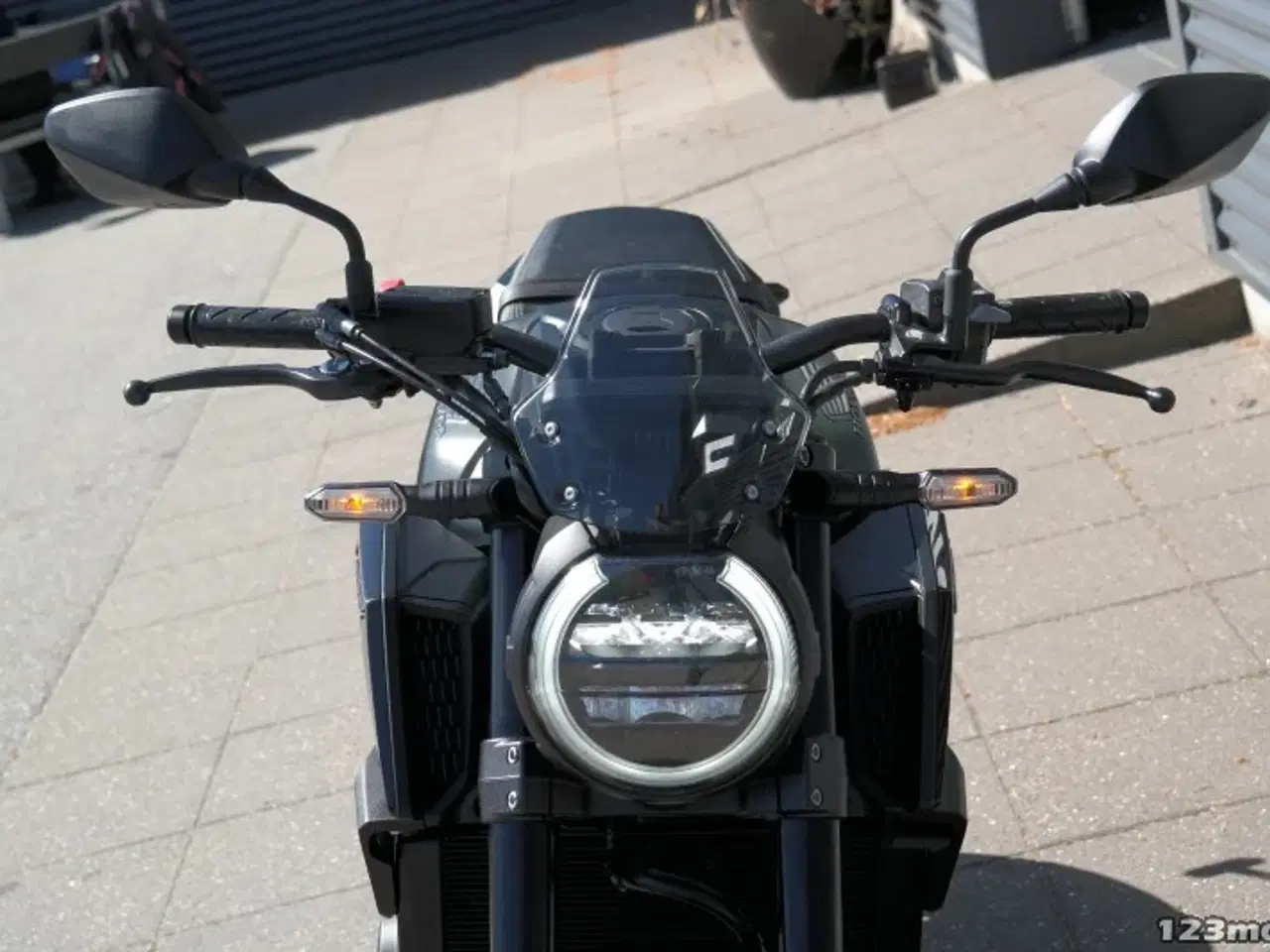 Billede 15 - Honda CB 650 R MC-SYD       BYTTER GERNE