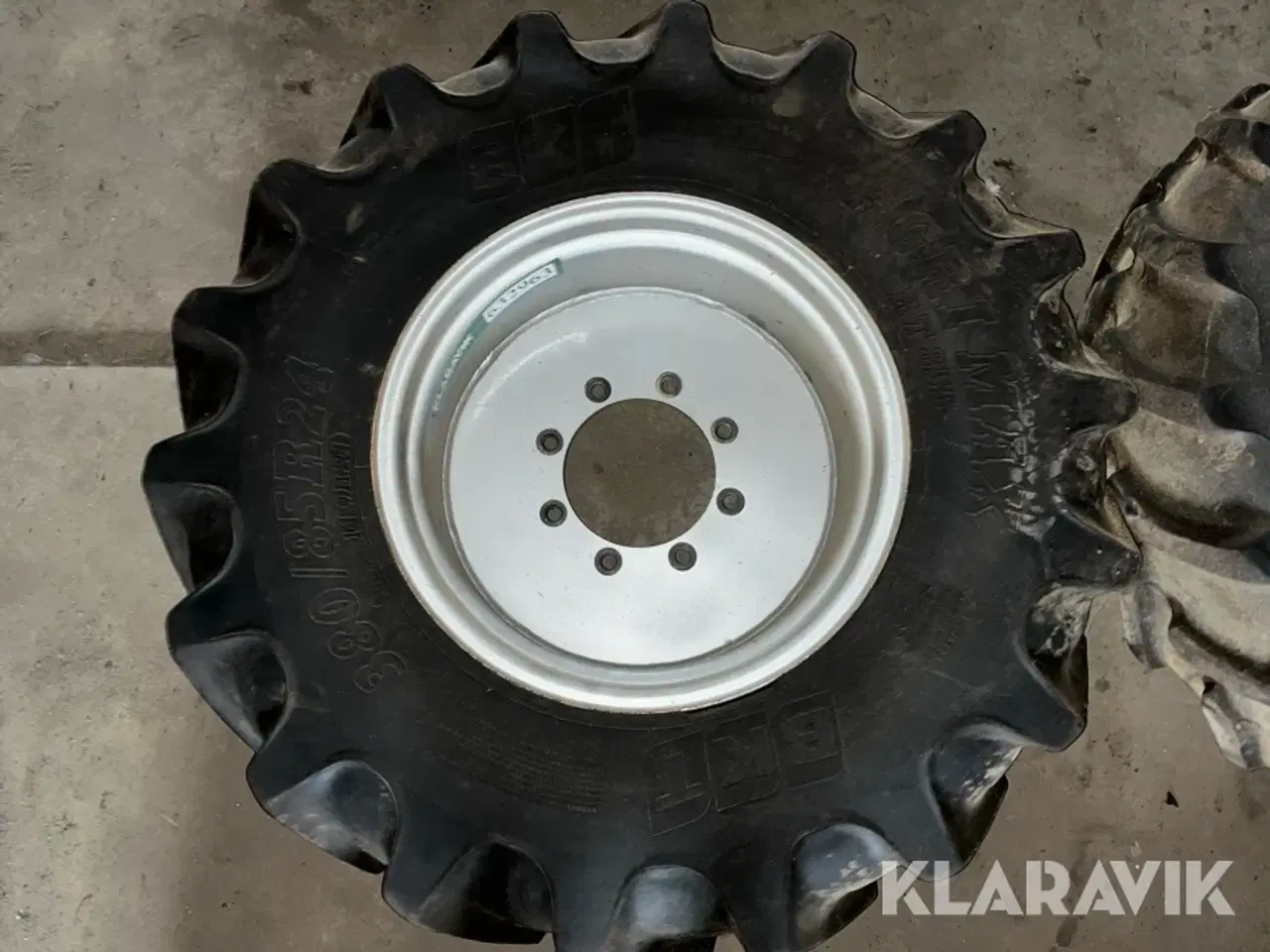 Billede 5 - Landsbrugshjul med fælge BKT og Firestone 380/85R24 - 4 styk