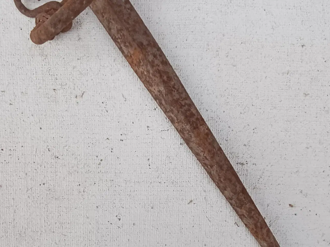 Billede 1 - Antik tøjr-pløk, smedejern.