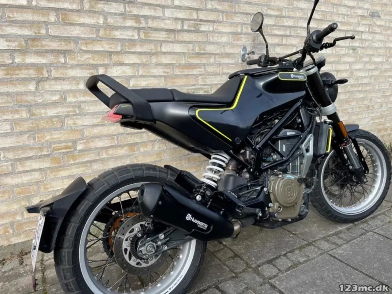 Billede 4 - Husqvarna Svartpilen 401
