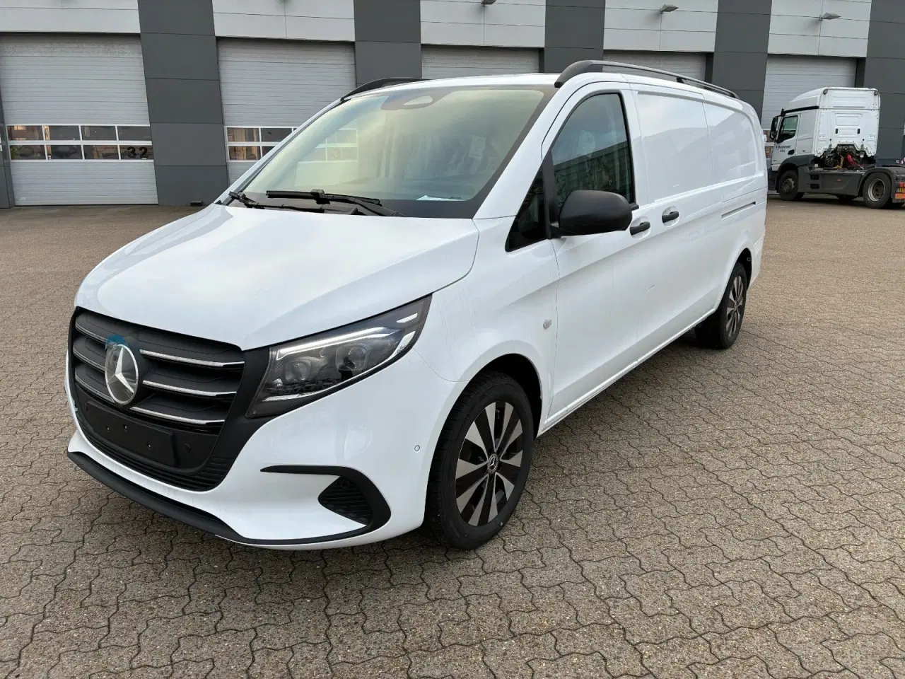 Billede 1 - Mercedes Vito 119 2,0 CDi A3 Kassevogn SELECT aut. RWD