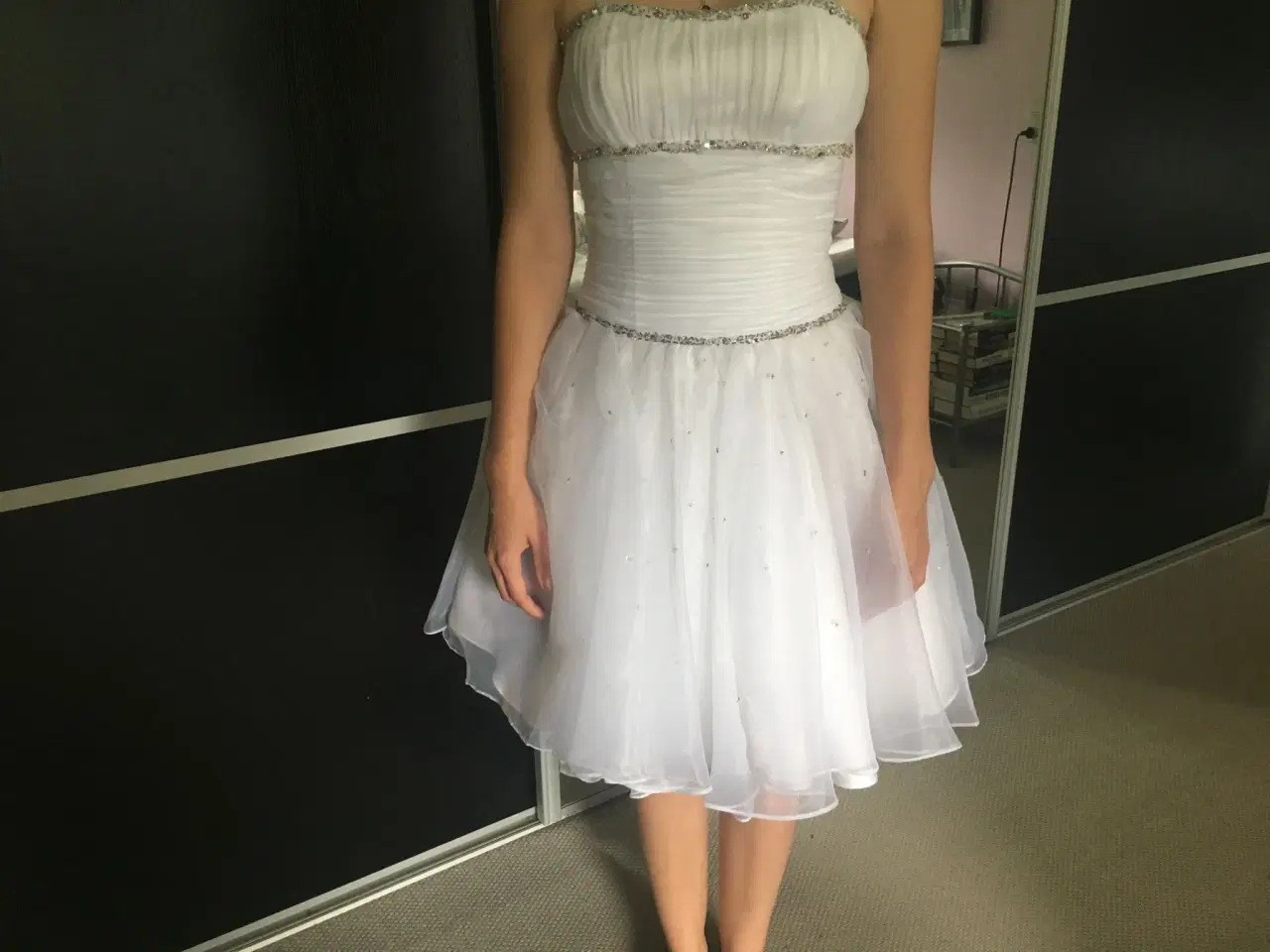 Billede 1 - Smuk konfirmations kjole