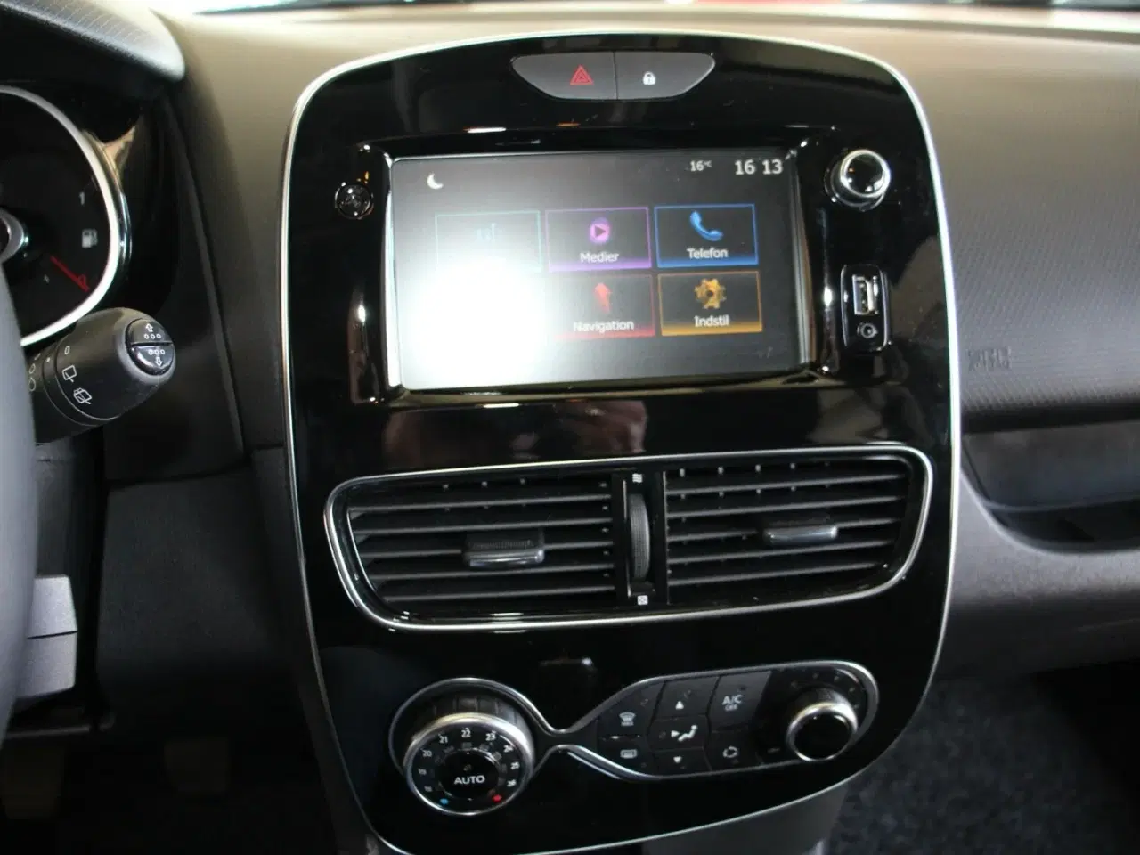 Billede 17 - Renault Clio IV 1,5 dCi 90 Zen Sport Tourer