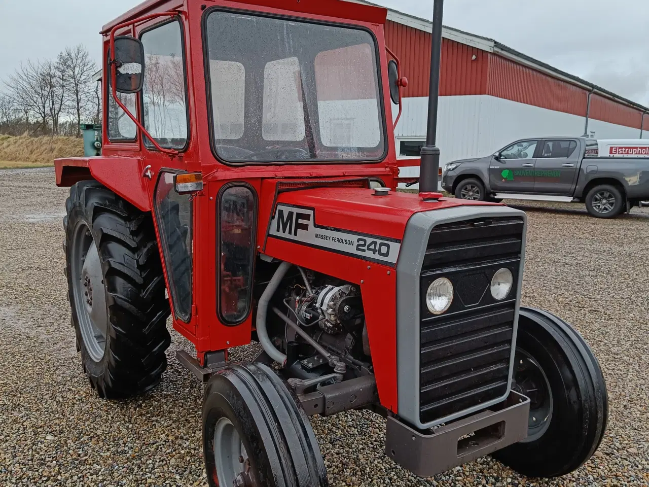 Billede 1 - Massey Ferguson  240  Traktor