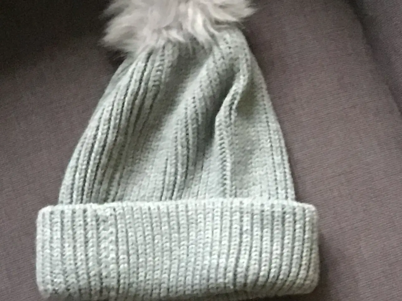 Billede 1 - Ny hue. Str. one side