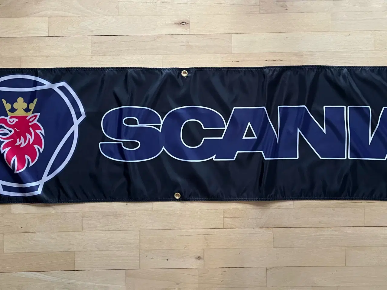 Billede 1 - Flag med Scania