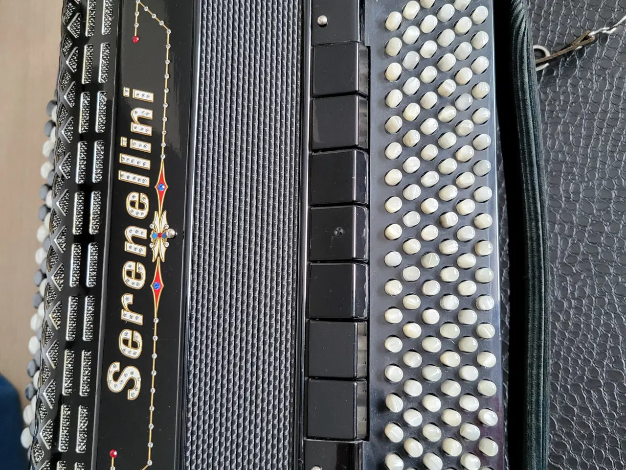 Billede 3 - Serenellini Harmonika Super