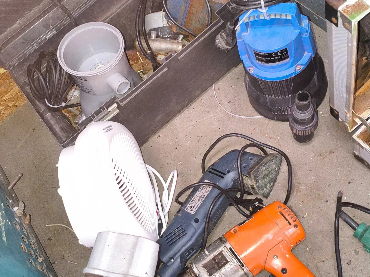 Billede 10 - Stort værktøjsparti m/ værktøj, inventar, maskiner