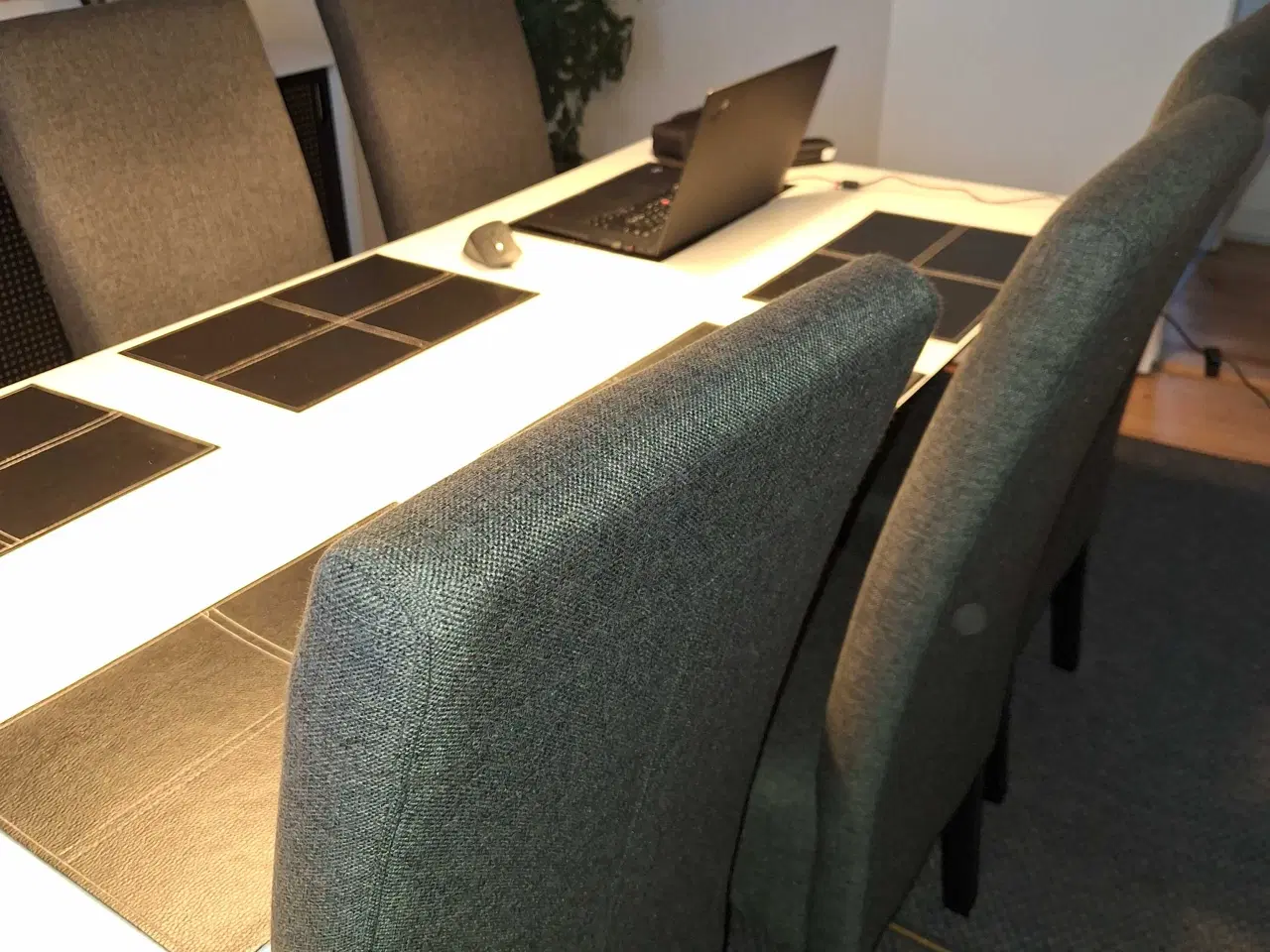 Billede 3 - 8 flotte Spisebords Stole