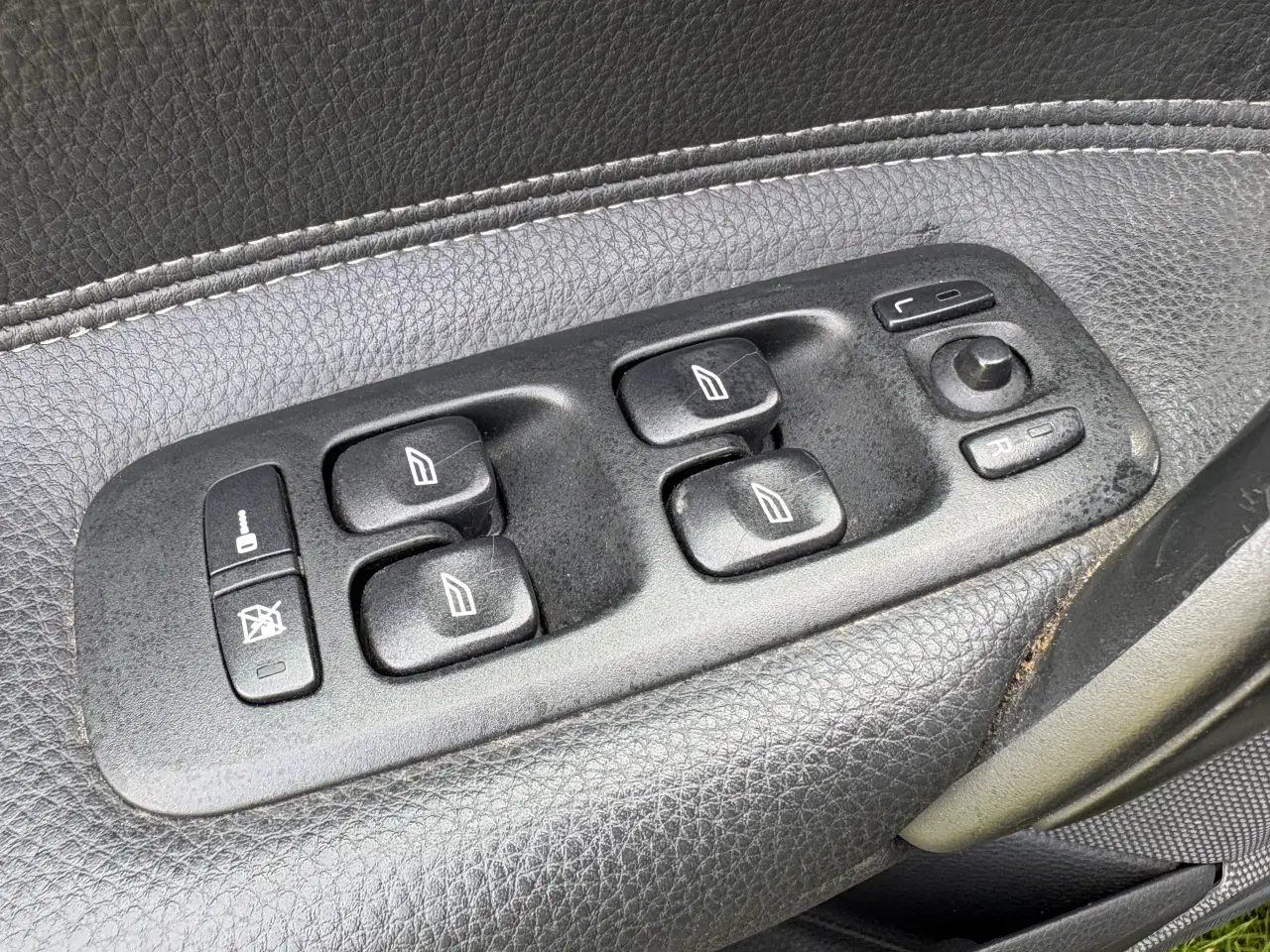 Billede 14 - Volvo V70 2,4 140 HK - Nysynet med lavt km-tal