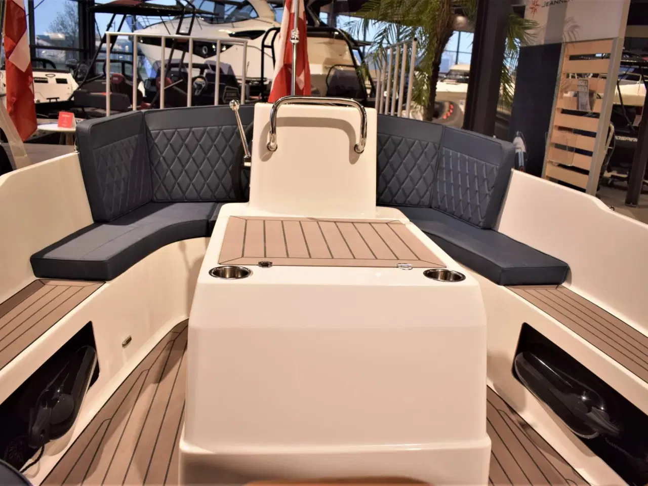 Billede 10 - Interboat 19 - 27HK Vetus/Udstyr