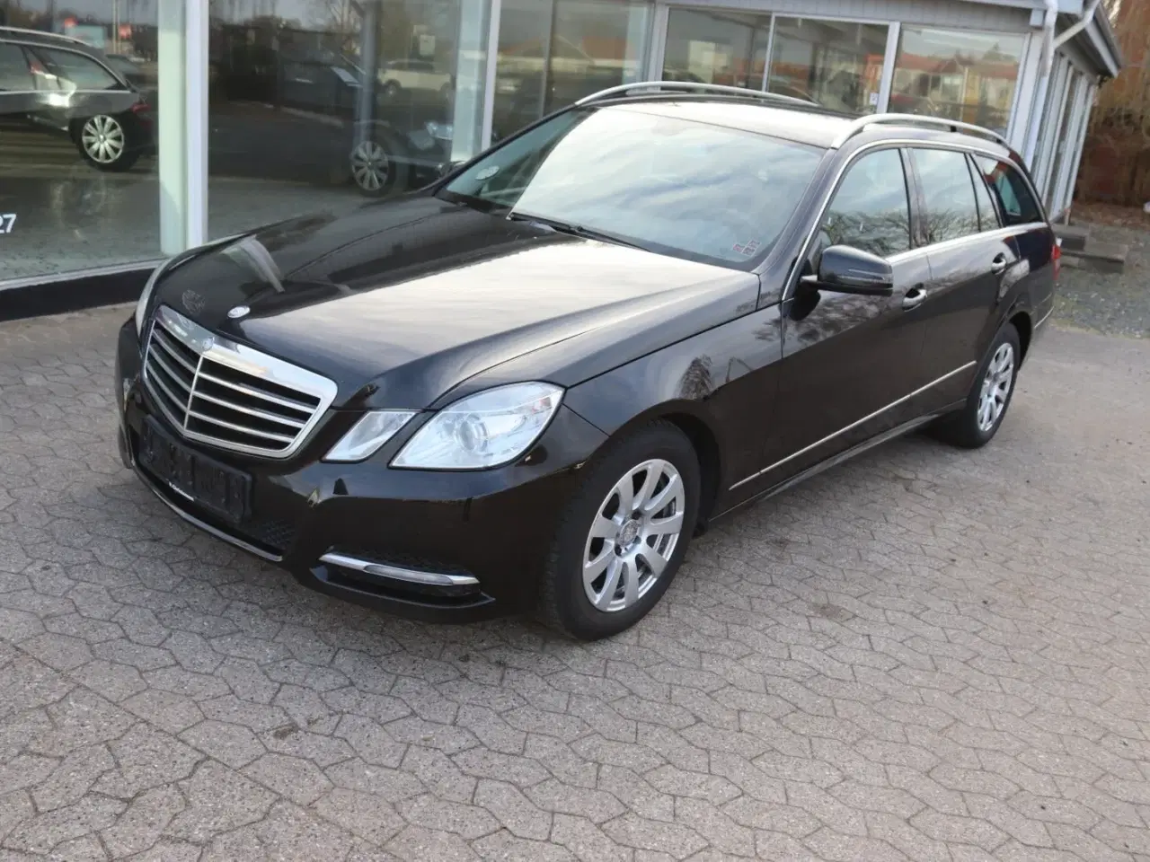Billede 2 - Mercedes E220 2,2 CDi Avantgarde stc. aut. BE