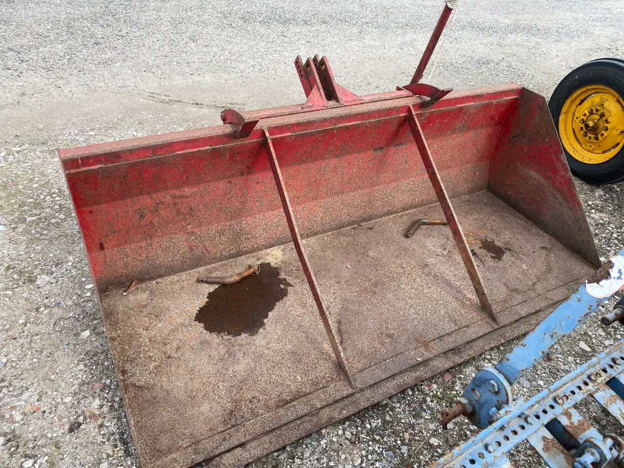 Billede 2 - Bagtipskovl med tip