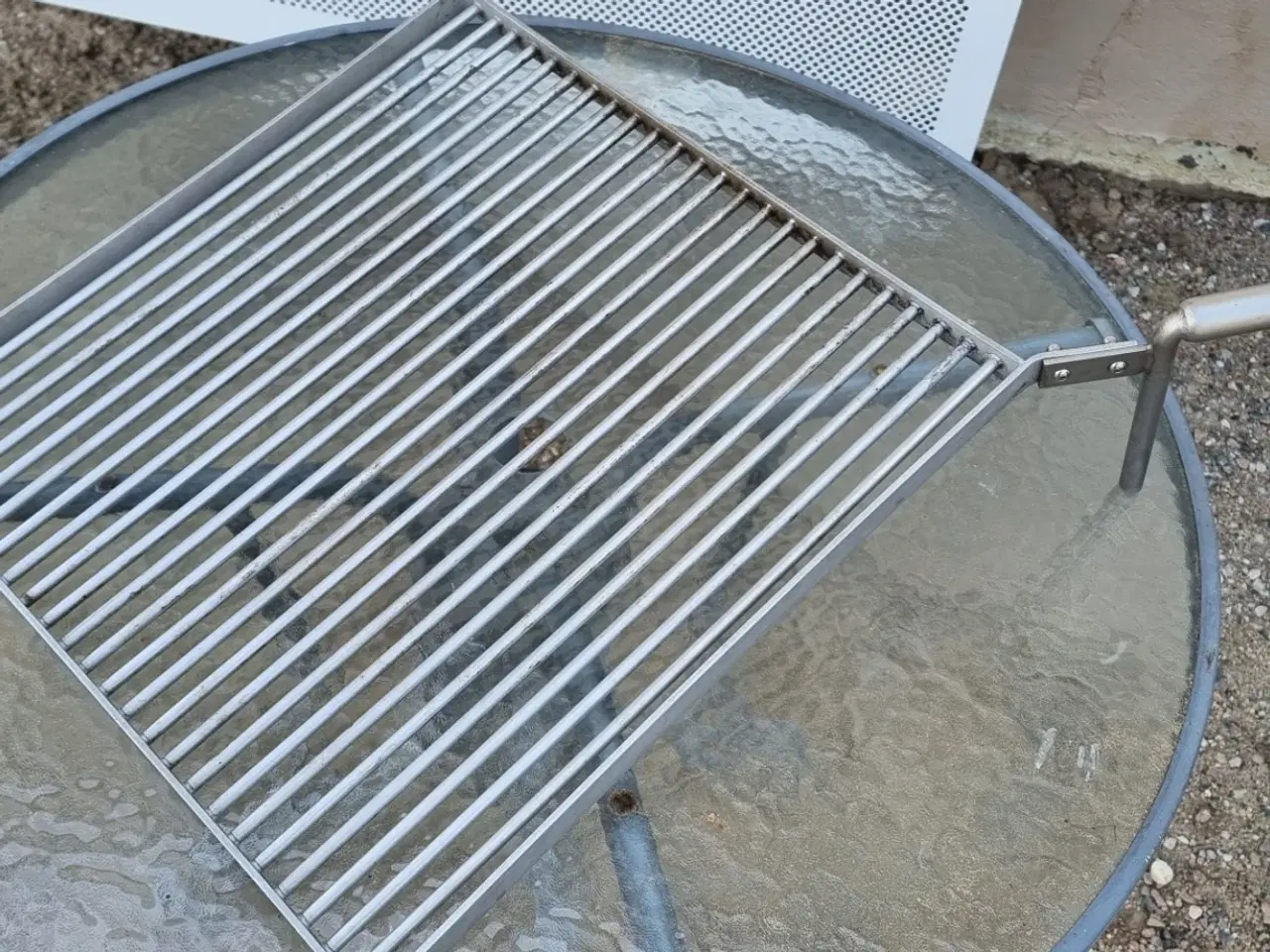 Billede 2 - Bålgrill med rist og sideplader