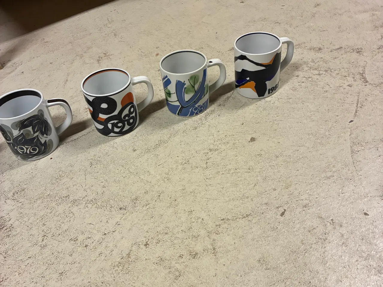 Billede 2 -  Royal Copenhagen Årskrus