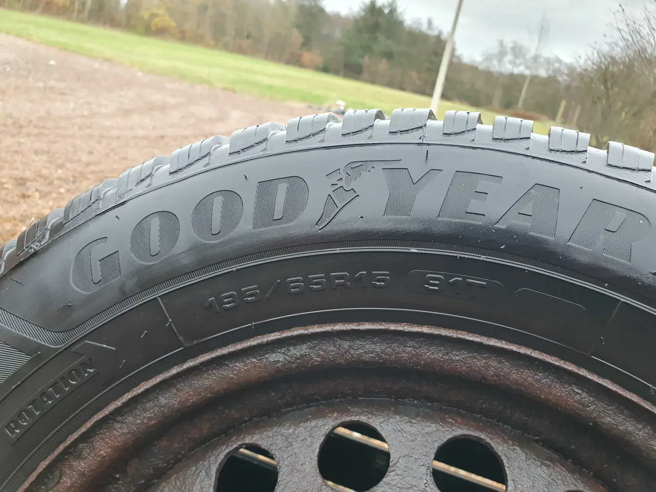 Billede 2 - 4 vinterdæk sælges 