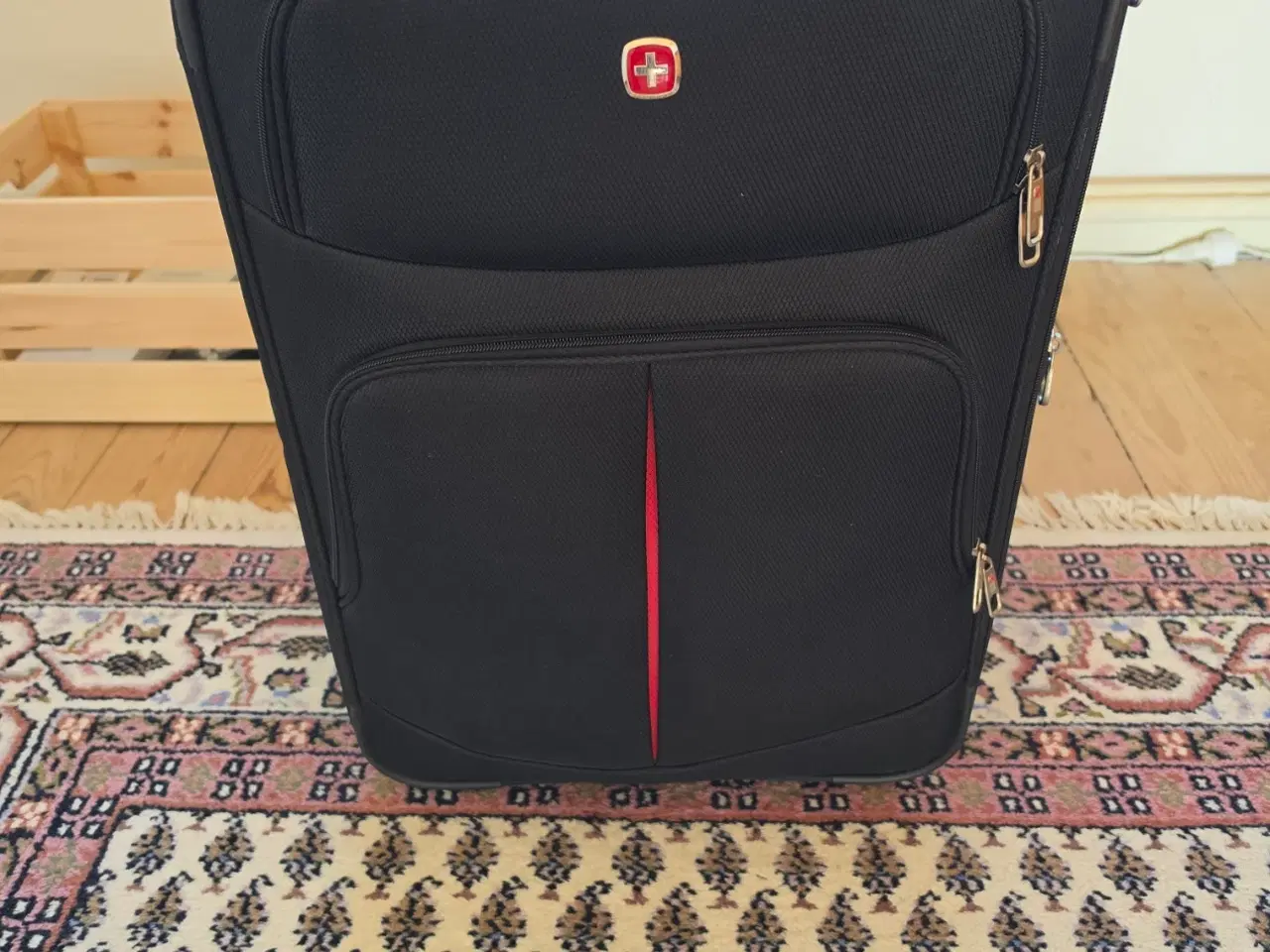 Billede 1 - Wenger trolley kuffert sælges