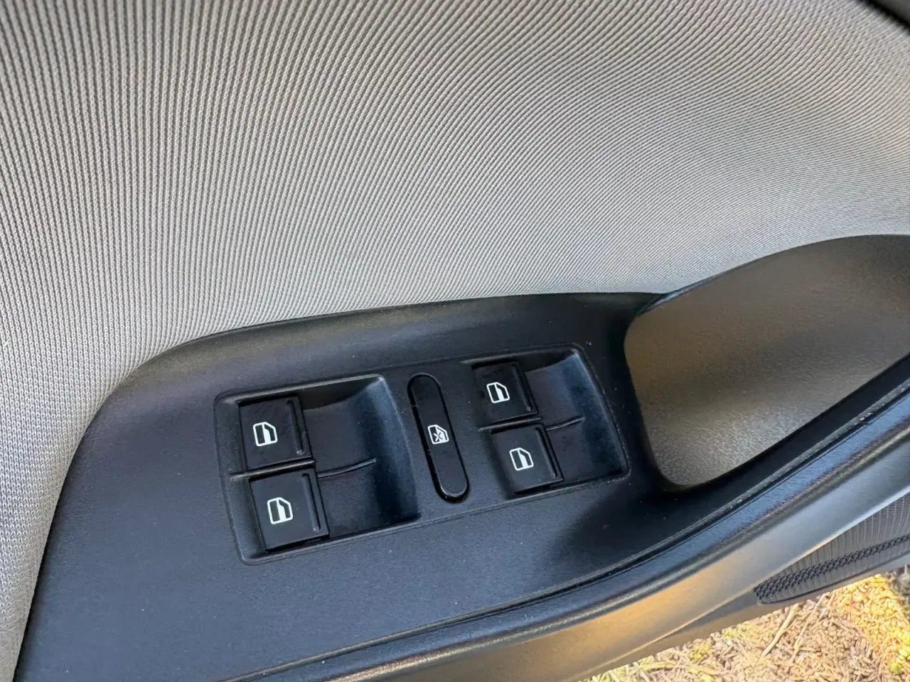 Billede 11 - Seat Ibiza 1,6 TDi 90 Style