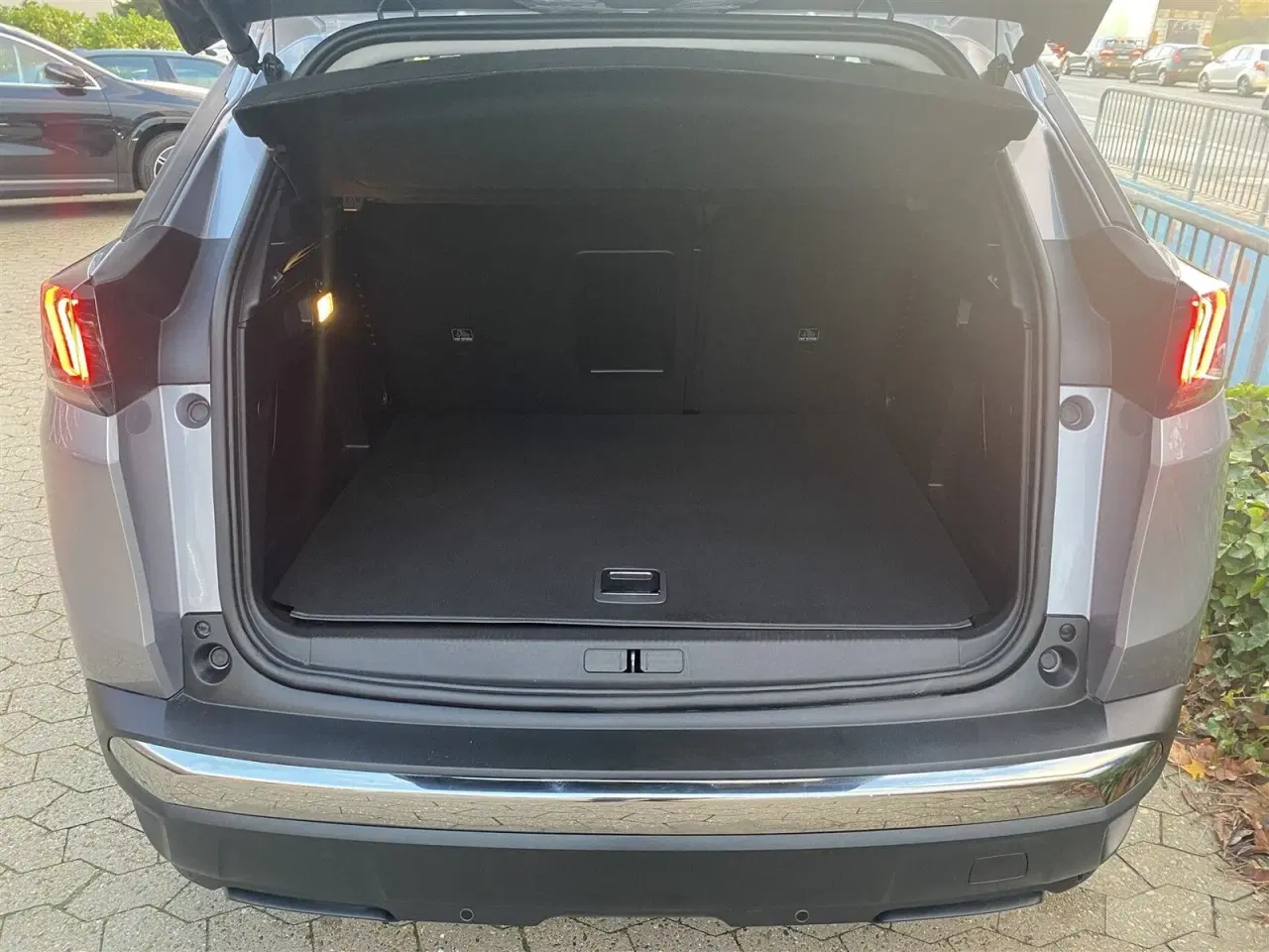 Billede 16 - Peugeot 3008 1,6 Hybrid Allure Pack EAT8