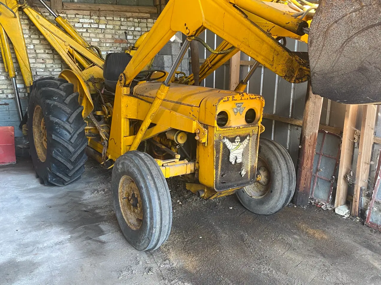 Billede 1 - Traktor 