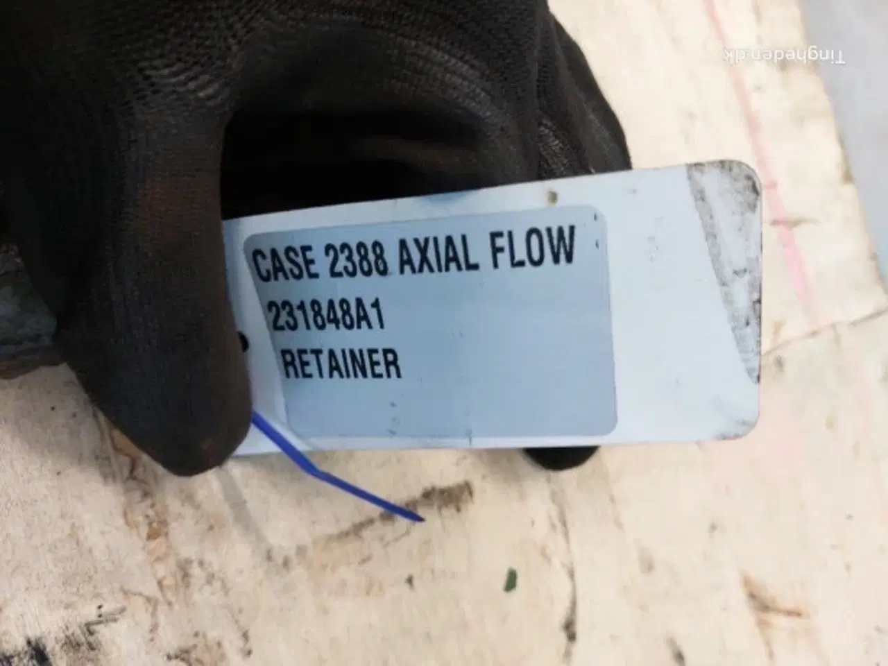 Billede 2 - Case 2388 AF Retainer 231848A1