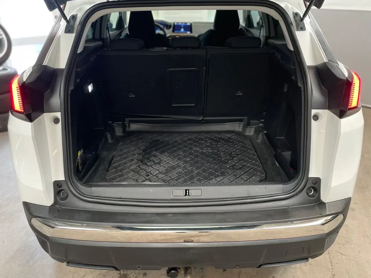 Billede 9 - Peugeot 3008 1,6 BlueHDi 120 Allure