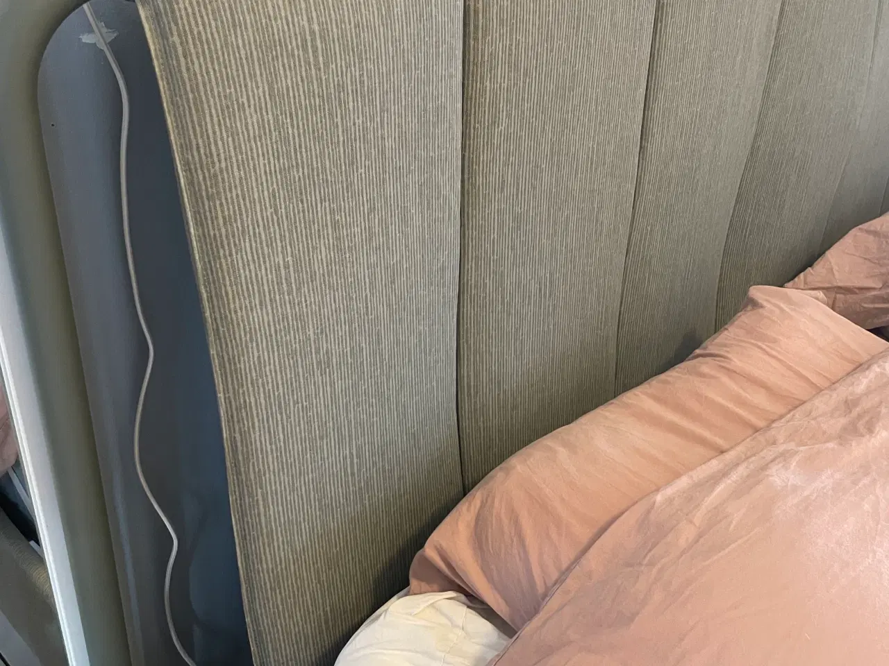 Billede 3 - Sengestel og madras IKEA
