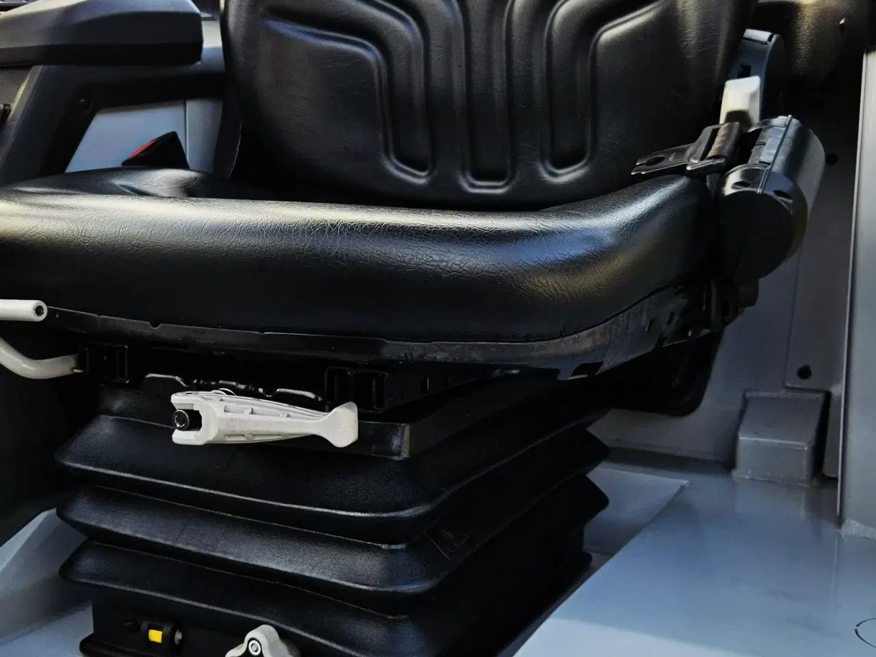 Billede 23 - Wacker Neuson WL28 / fabriksny - år 2024 / pæn udstyret og høj løftekraft