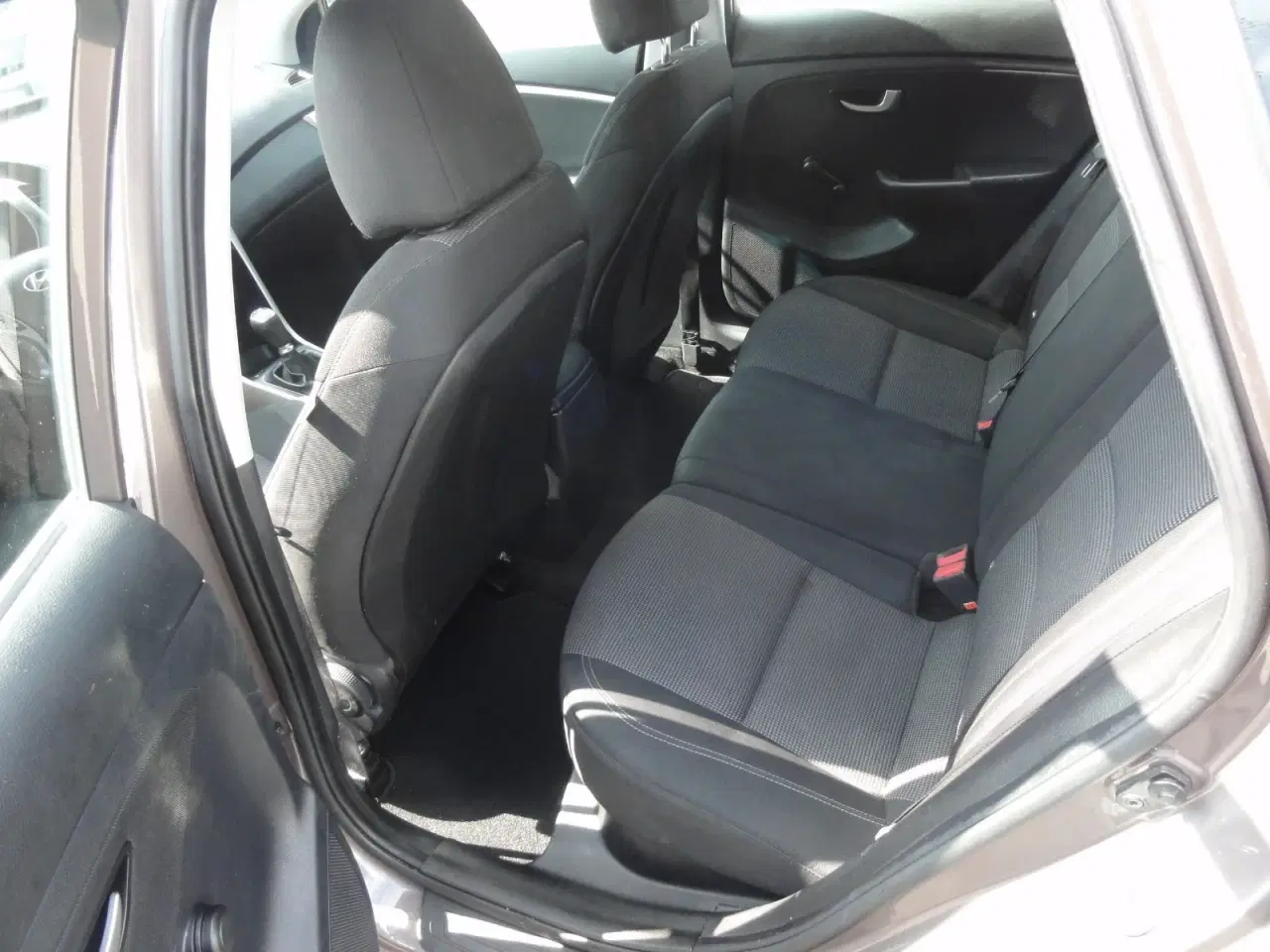 Billede 12 - Hyundai i30 1,6 CDRi 110 Comfort