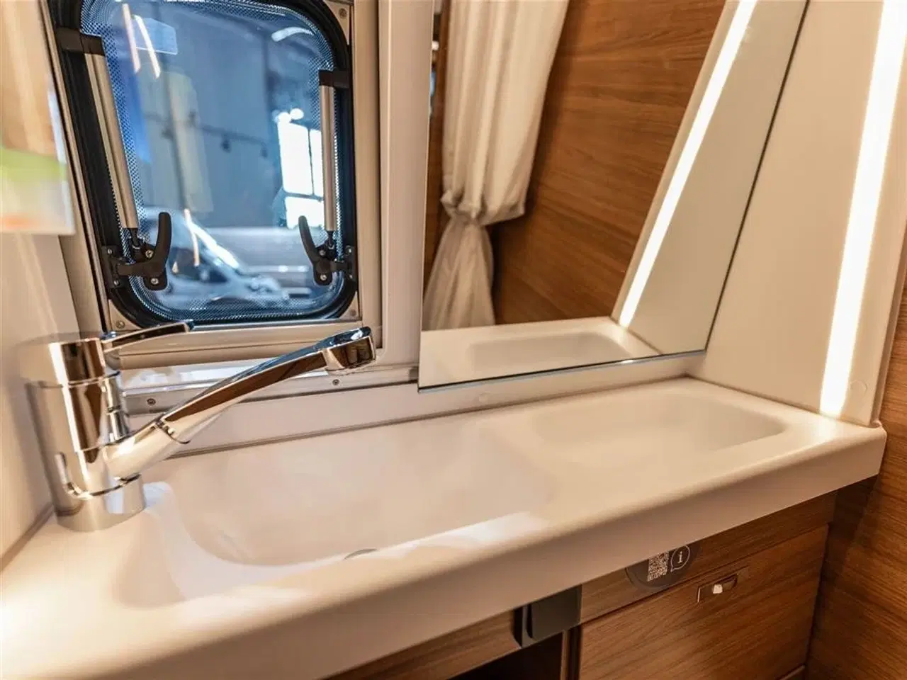 Billede 15 - 2026 - Knaus Boxlife 540 MQ Platinum Selection   Van på under 5,5 meter!