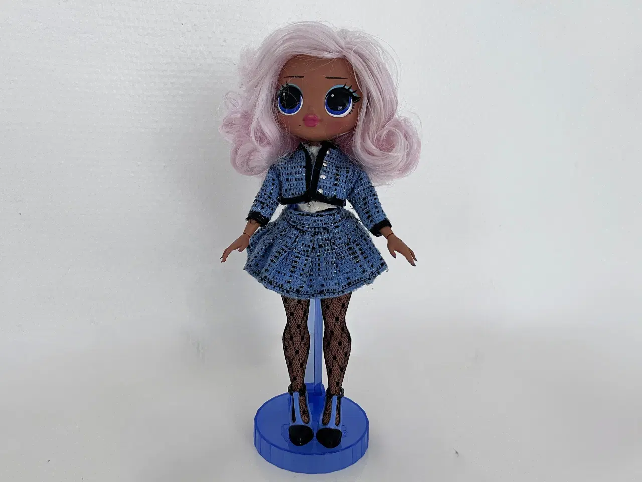 Billede 3 - L.O.L. Surprice Dukke inkl.tøj, sko, taske og krus
